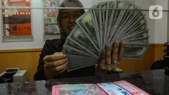 Rupiah Menguat ke 17.897 per Dolar AS, Cadangan Devisa Jadi Penopang